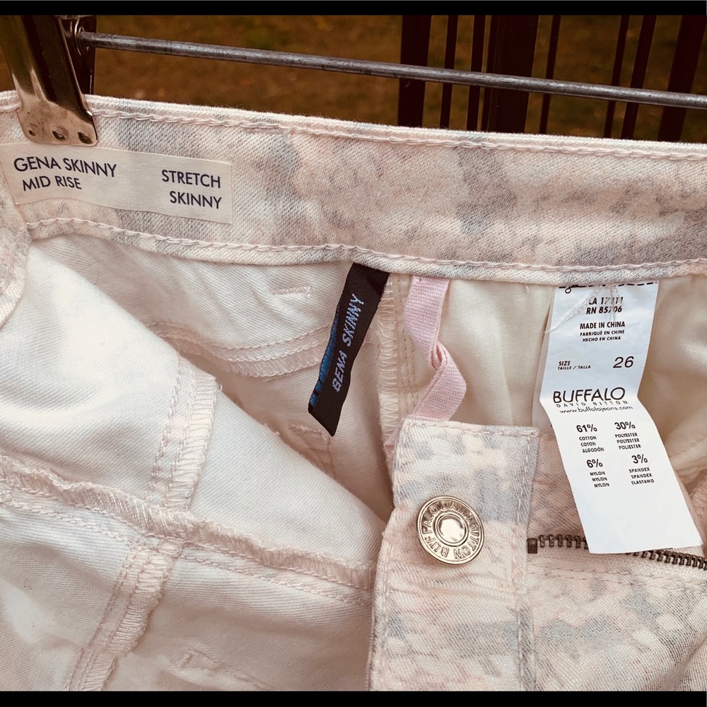 Buffalo David Bitton pink/gray jeans - Picture 4 of 4